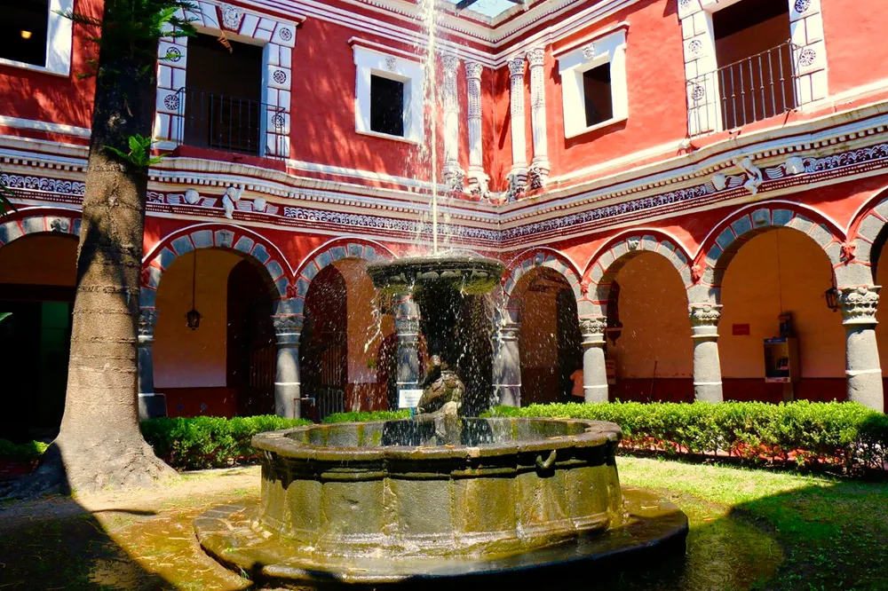 Templo y Hospital de San Juan de Dios - en Atlixco